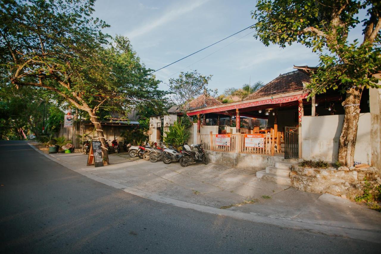 Jona Bungalow Sakti Exterior photo