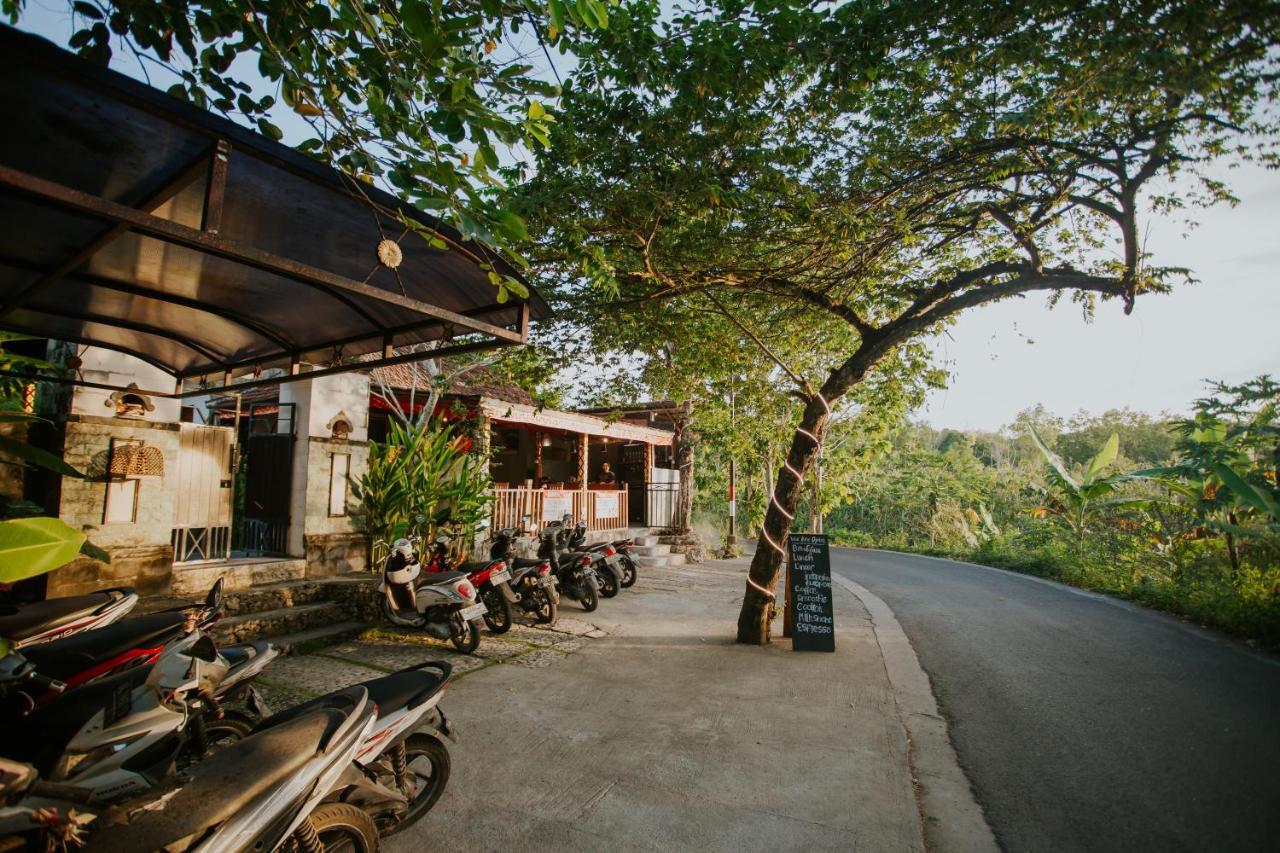 Jona Bungalow Sakti Exterior photo