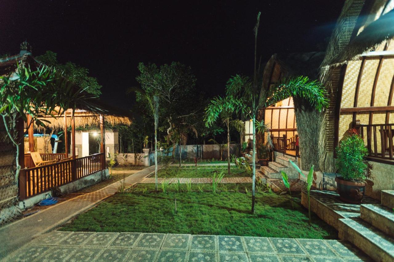 Jona Bungalow Sakti Exterior photo
